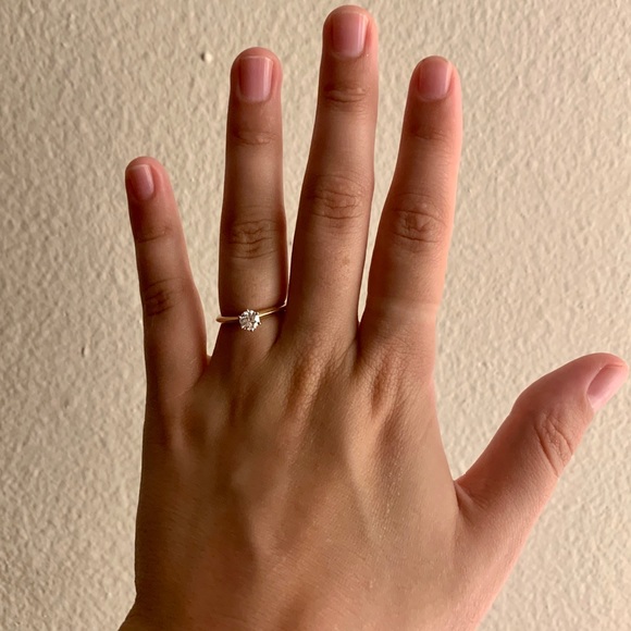 Tiffany & Co 18kt Rose Gold Engagement Ring - Picture 8 of 8